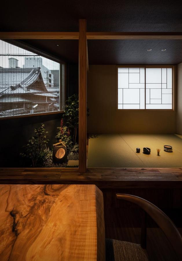 古今 天下茶屋 With A Private Parking Lot And A Half Open-Air Bath And Direct To Kix Villa Osaka Dış mekan fotoğraf
